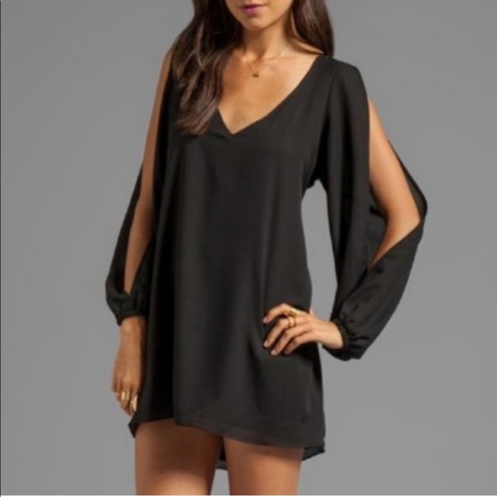 Lovers + Friends Split sleeve shirt dress - Picture 2 of 9